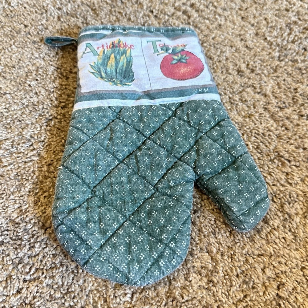 Vintage Kitchen Oven Mitt Artichoke Tomato Cottage Kitchy Green Cotton